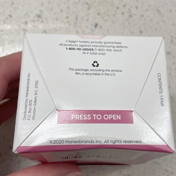 Women's Leggs Silken Mist Beautiful Sheer Tights In Nude, Size B (Medium) - Picture 9 of 10